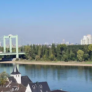 Aparthotel Rheinblick Appartments, Köln